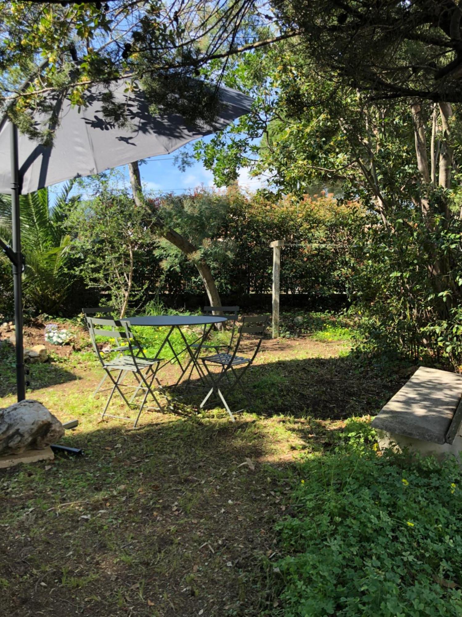 Les Lambrusques T2 Avec Jardin A 300 M De La Plage Cavalaire-sur-Mer Bagian luar foto